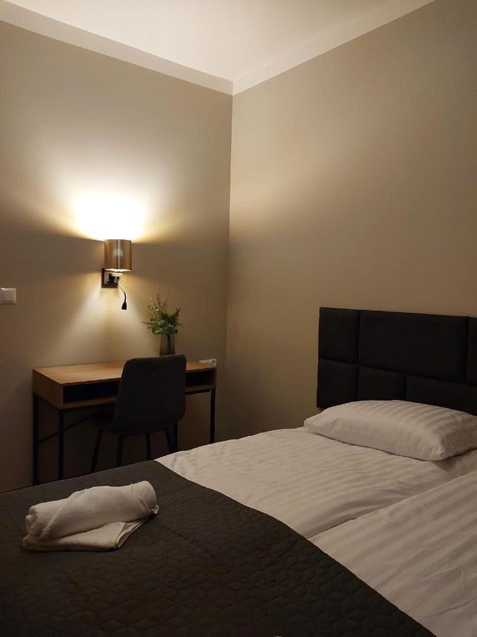 קרקוב Spacious Two-Bedroom Apartment In The City Center מראה חיצוני תמונה